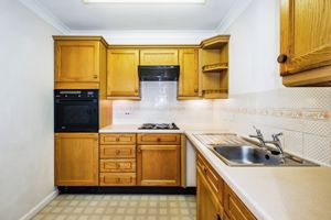 KITCHEN- click for photo gallery